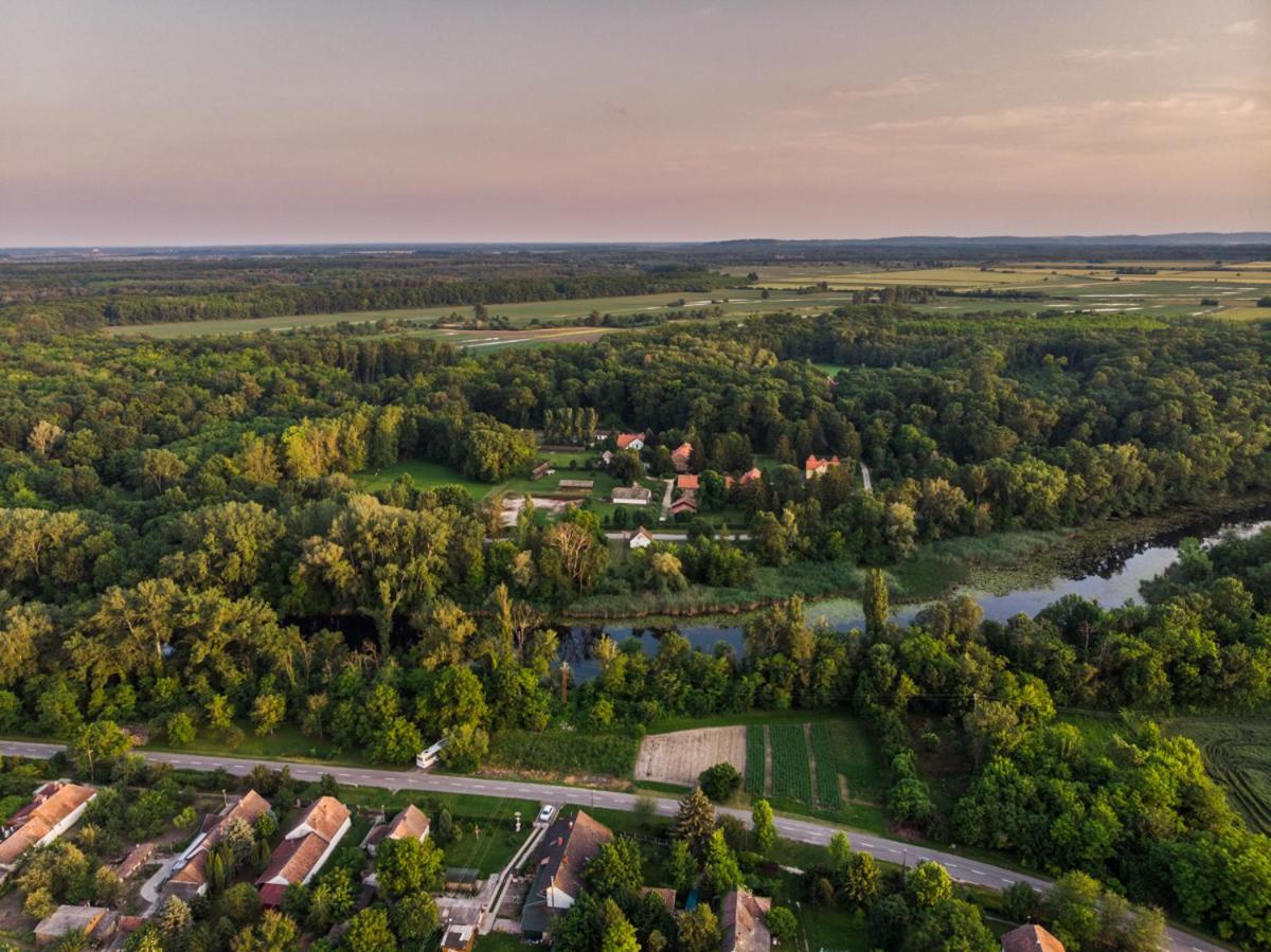 Gemenc Vendégház Hercegszanto Exterior foto